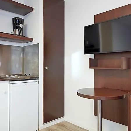Adagio Access Bastille