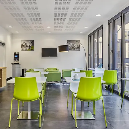 Adagio Access Bastille Aparthotel