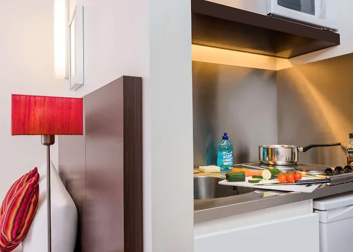 Adagio Access Bastille Париж