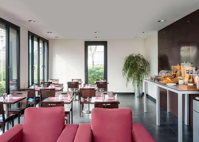 Adagio Access Bastille Апарт-отель