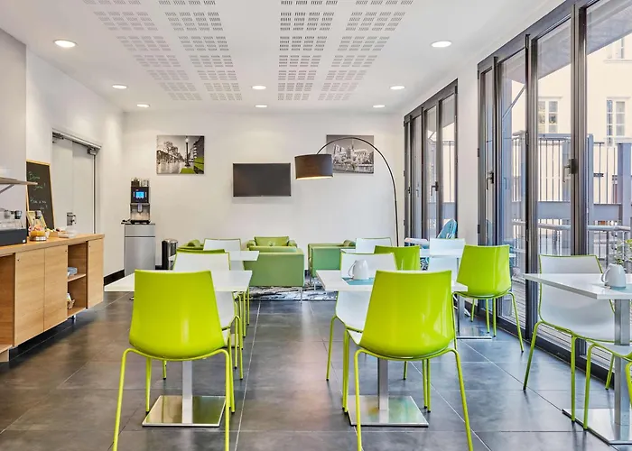 Апарт-отель Adagio Access Bastille Париж