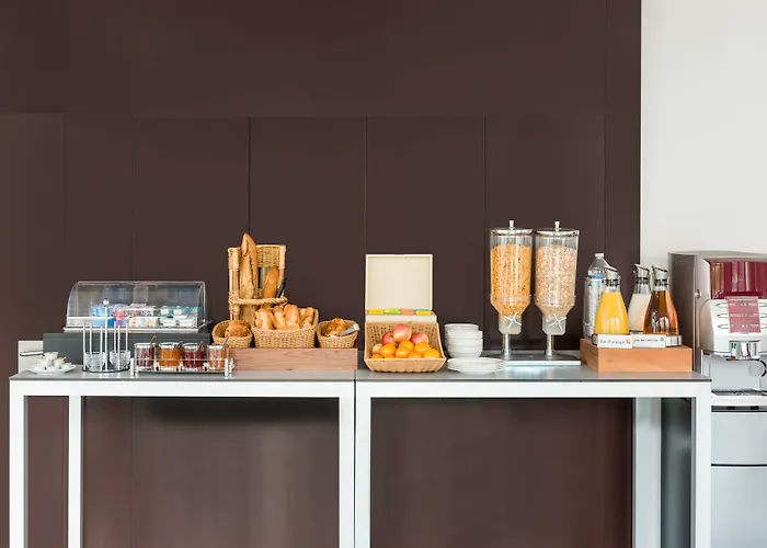 Adagio Access Bastille Париж