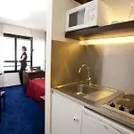 Aparthotel Adagio Access Bastille 3*