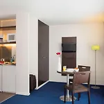 Adagio Access Bastille Aparthotel 3*