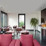Adagio Access Bastille Aparthotel 3*